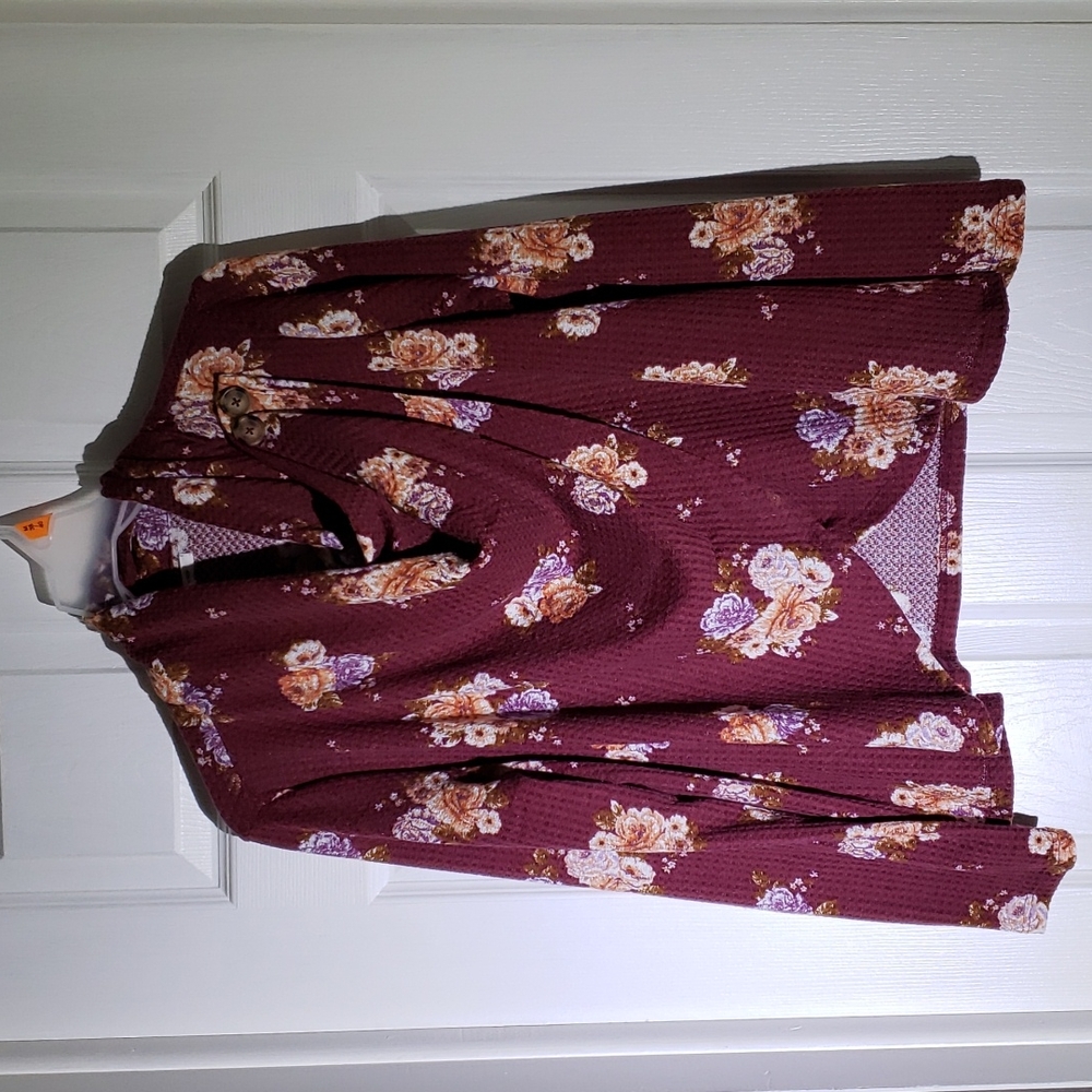 Maurices M sweater